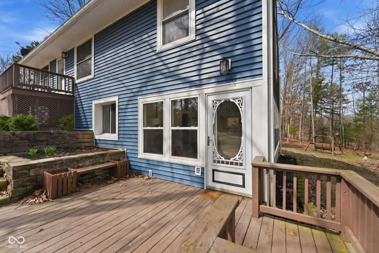 Listing Image 16