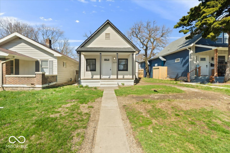 Listing Image 3