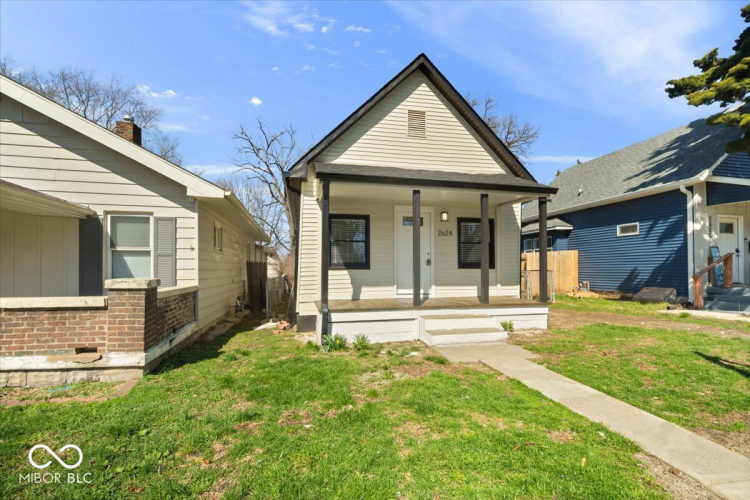 Listing Image 5