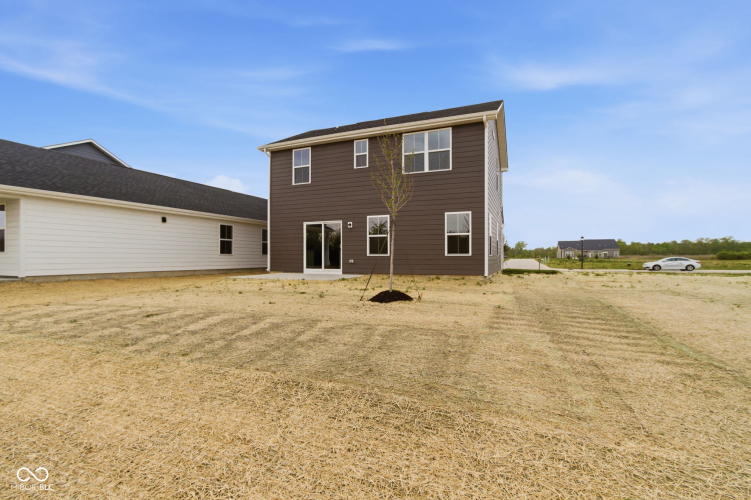 Listing Image 44