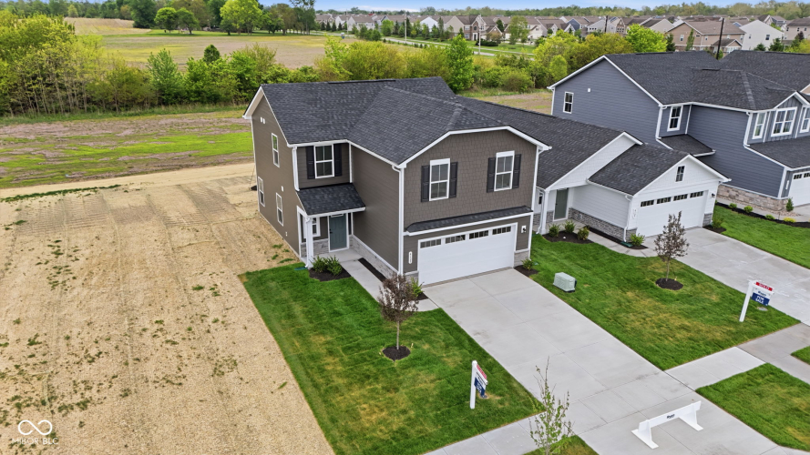 Listing Image 52