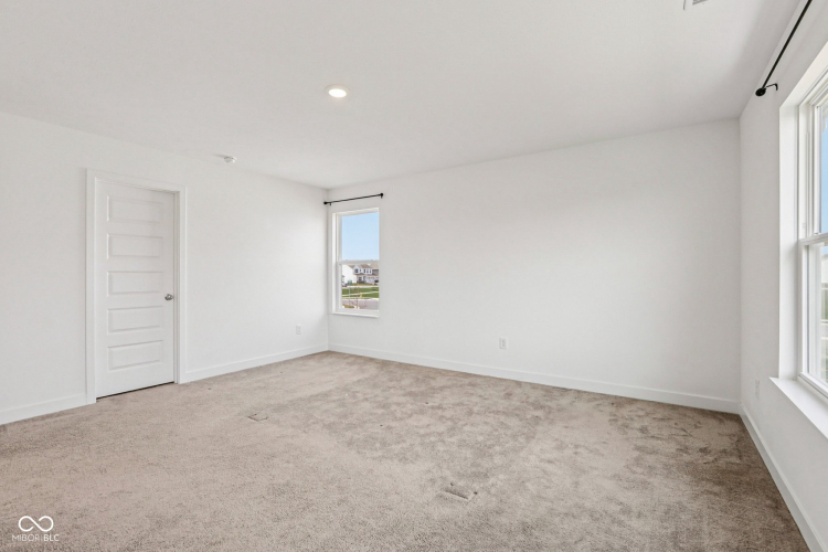 Listing Image 45