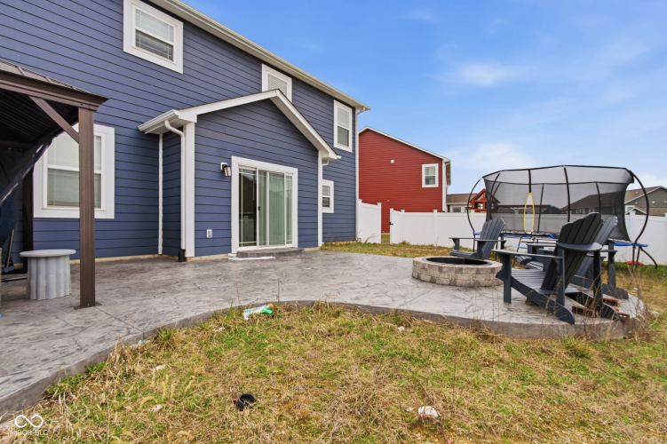 Listing Image 58