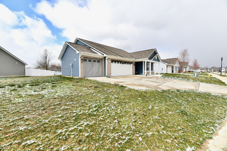 Listing Image 64