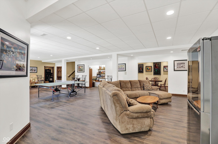 Listing Image 55