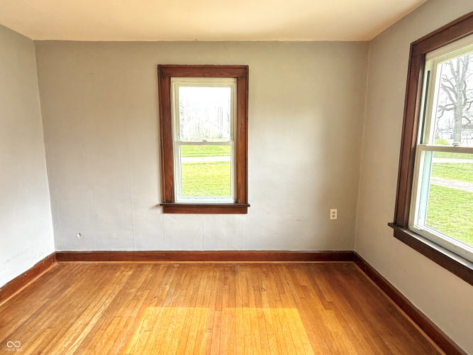 Listing Image 31