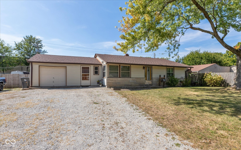 3226 Elmhurst Drive Indianapolis, IN 46226