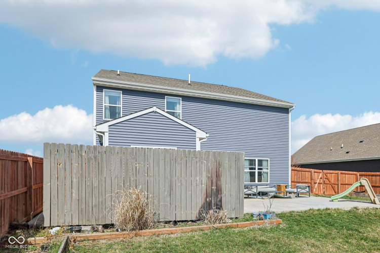 Listing Image 49