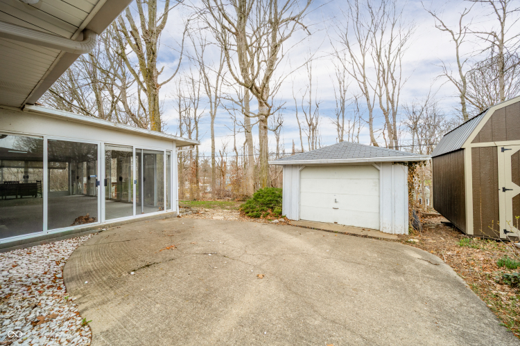 Listing Image 35