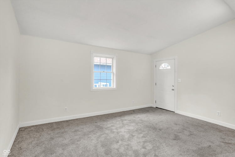 Listing Image 25