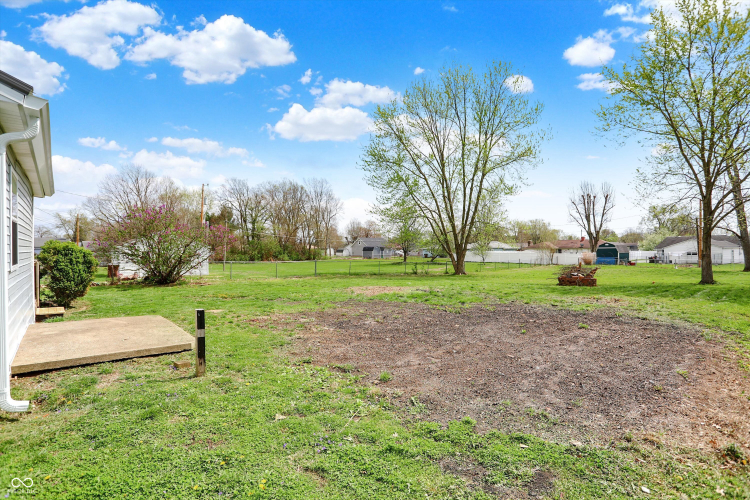 Listing Image 44