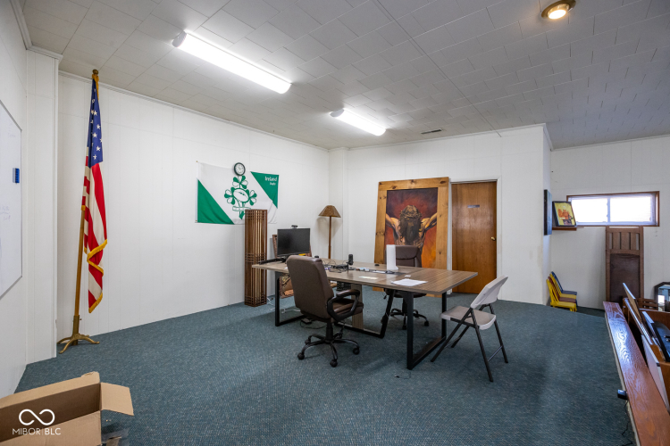 Listing Image 20