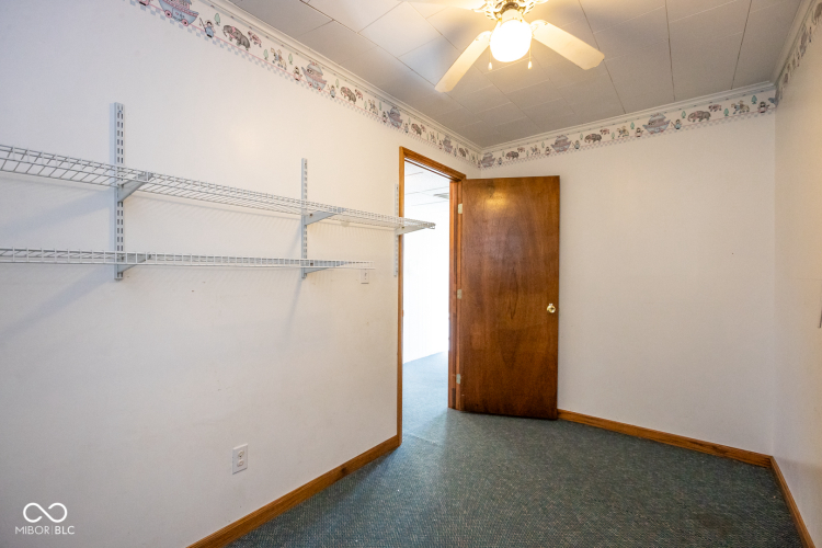 Listing Image 37