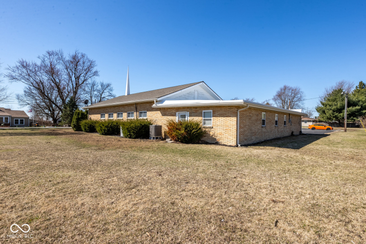 Listing Image 7