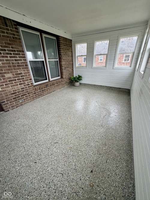 Listing Image 37