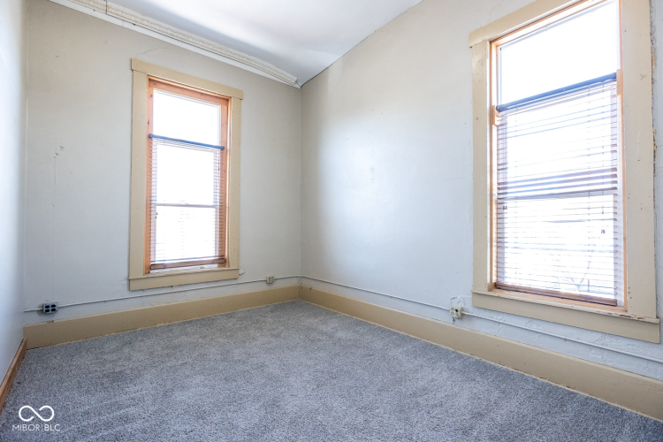 Listing Image 51