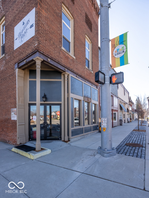 Listing Image 7