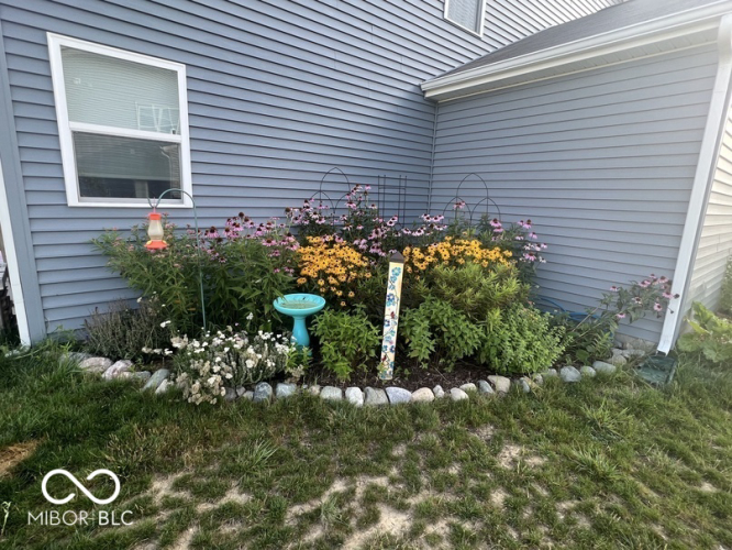 Listing Image 42
