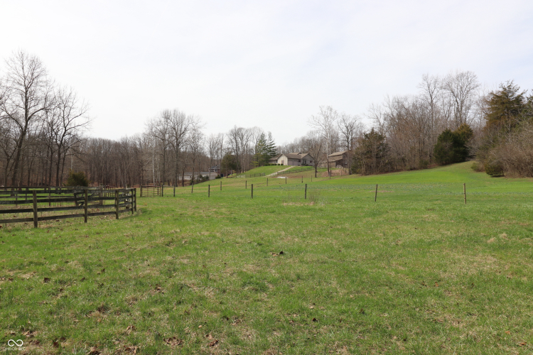 Listing Image 45