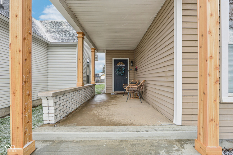 Listing Image 2