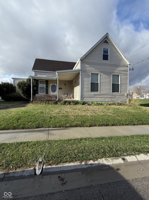 Listing Image 3