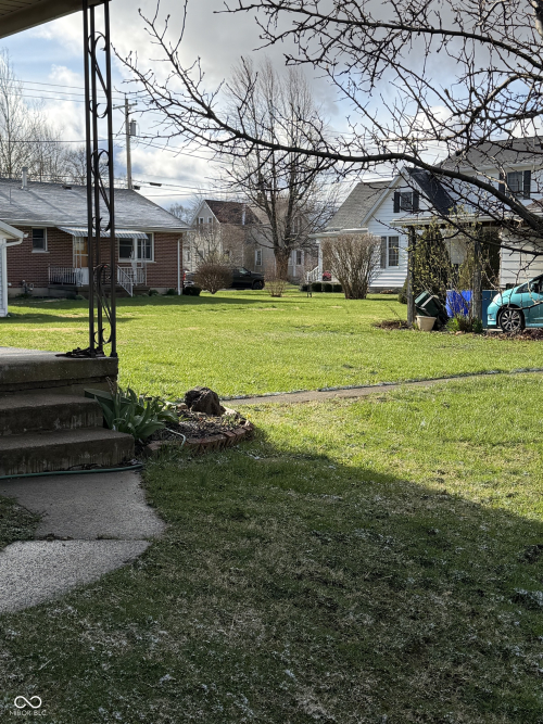 Listing Image 5