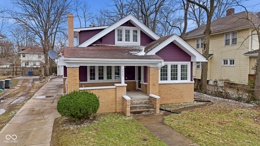Listing Image 12
