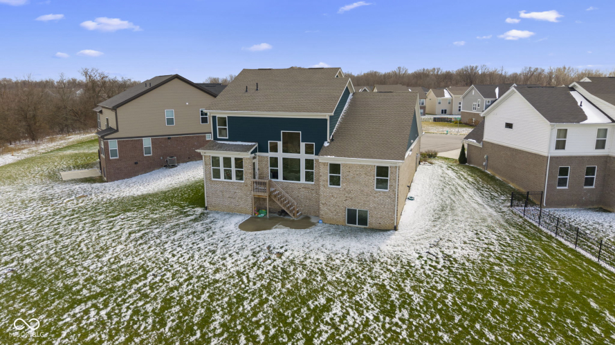 Listing Image 43