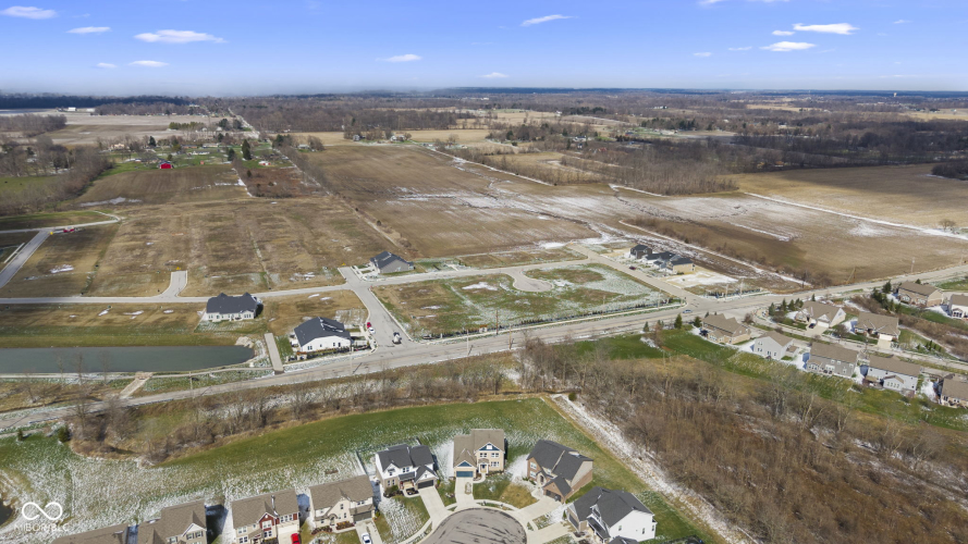 Listing Image 45