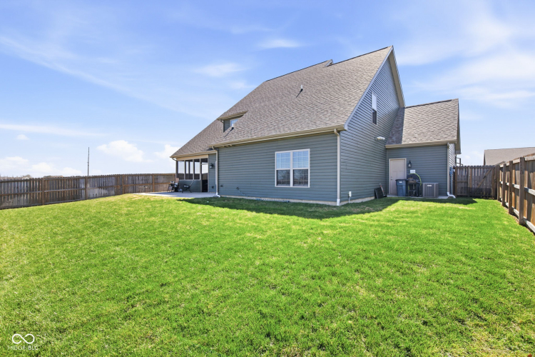 Listing Image 48