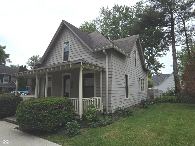 Listing Image 3
