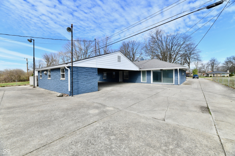 Listing Image 35
