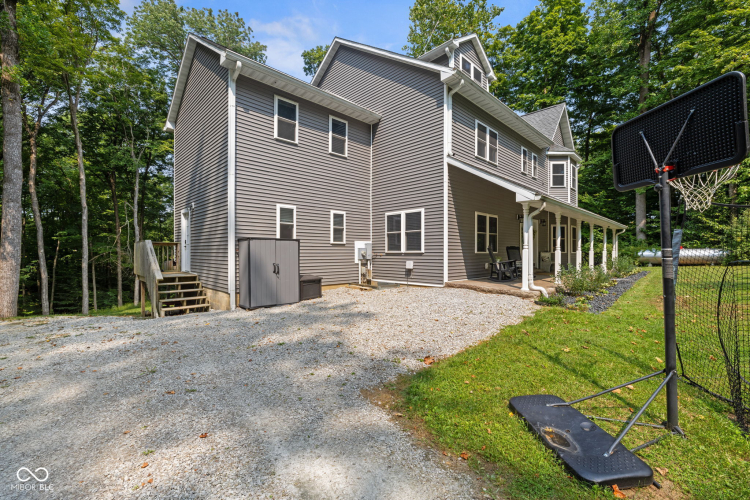 Listing Image 8