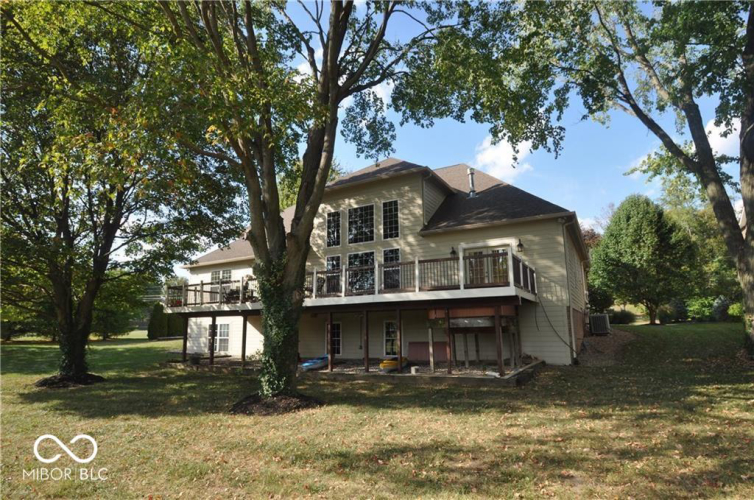 Listing Image 4