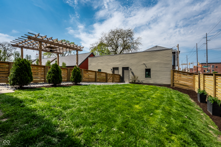 Listing Image 35