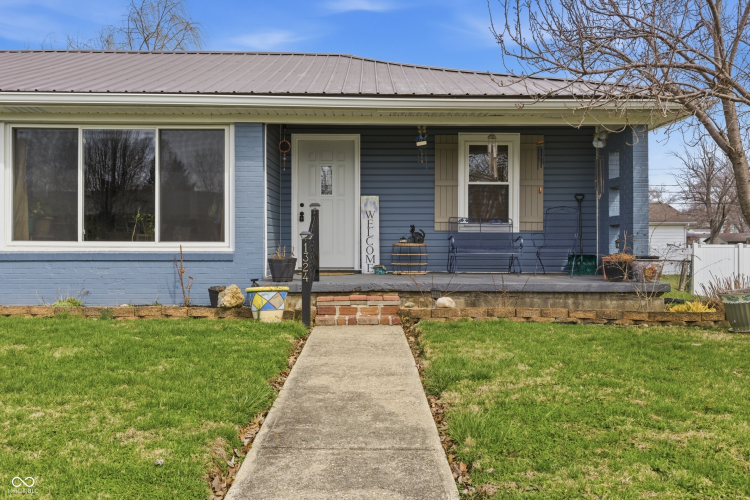 Listing Image 6