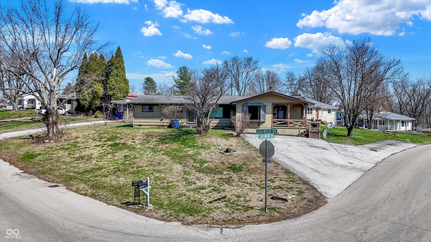 Listing Image 58