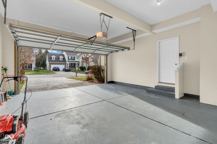 Listing Image 49