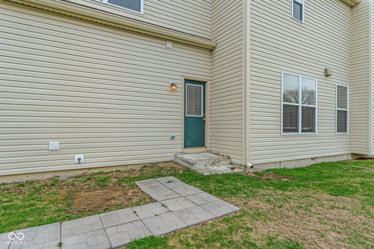 Listing Image 56