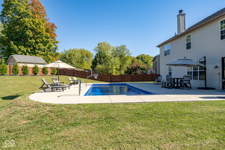 Listing Image 44