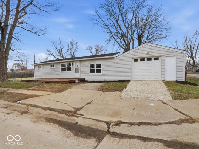 Listing Image 42
