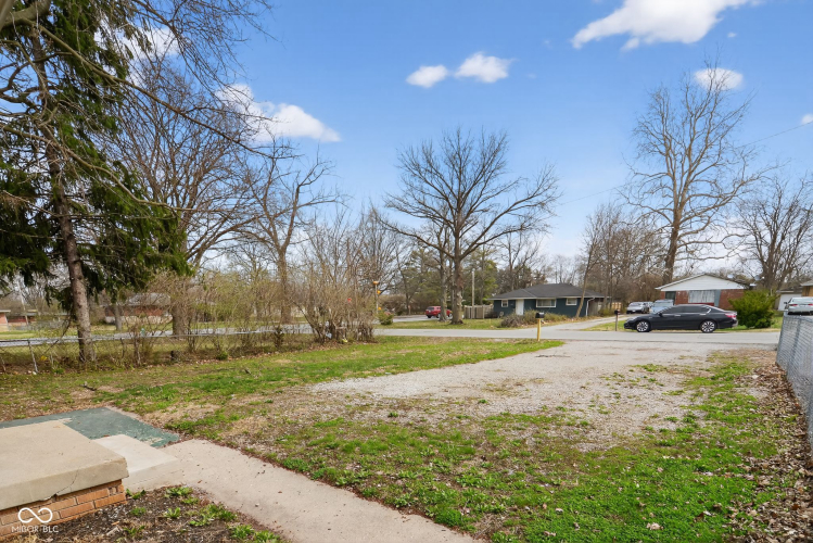 Listing Image 29