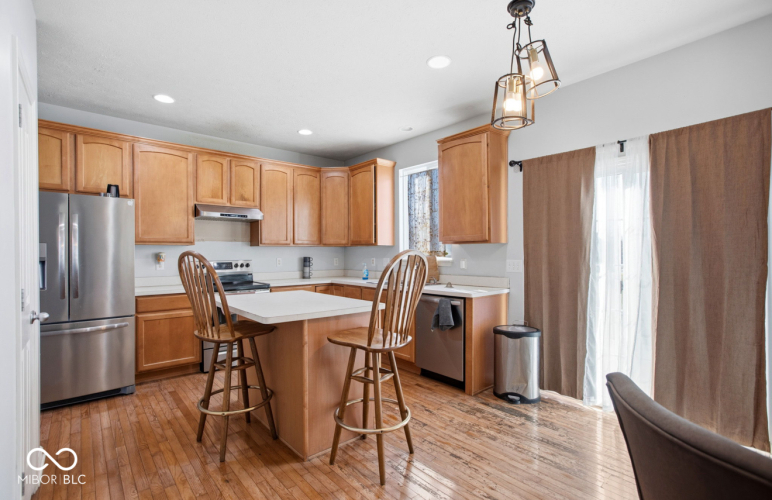 Listing Image 15