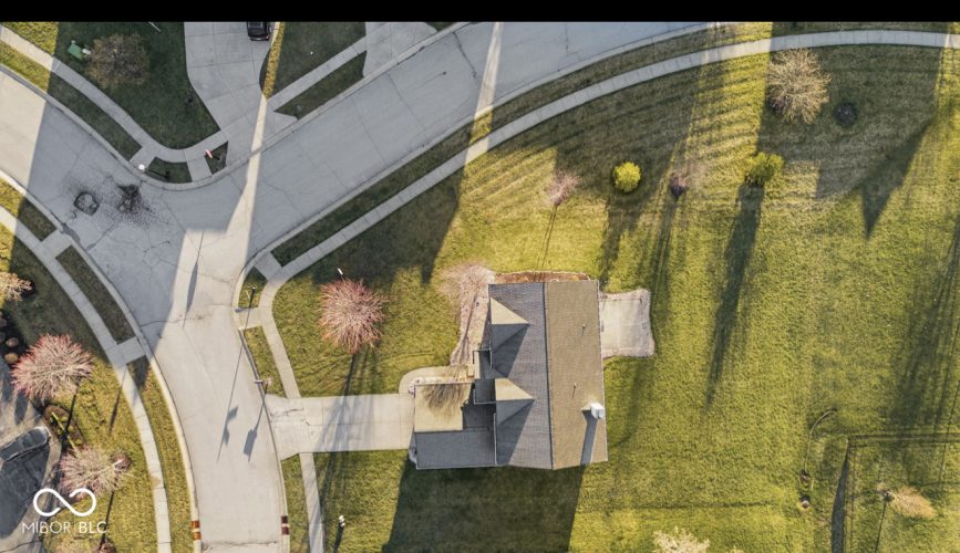 Listing Image 28