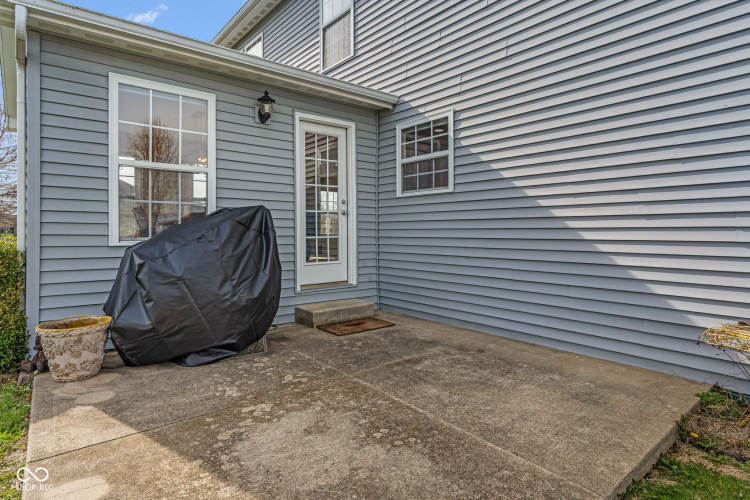 Listing Image 56
