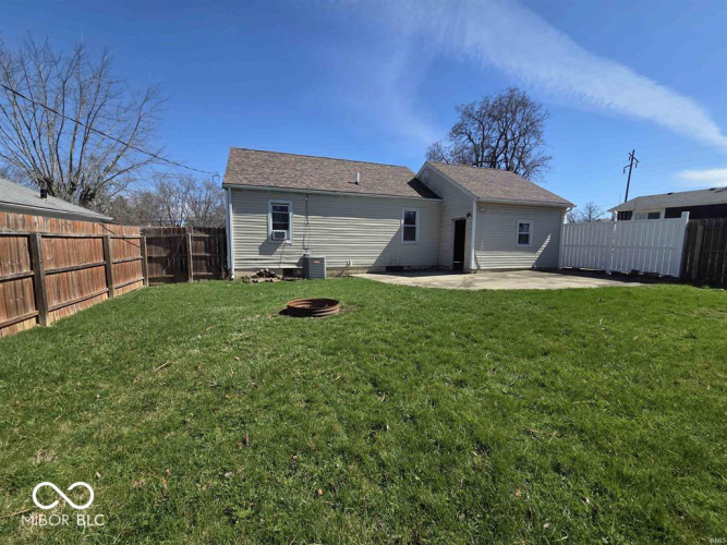 Listing Image 17