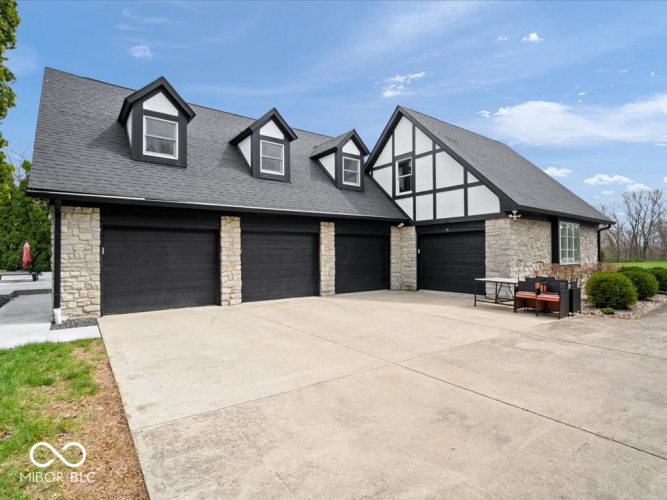 Listing Image 51