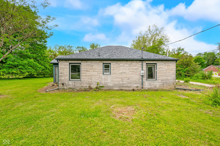 Listing Image 35