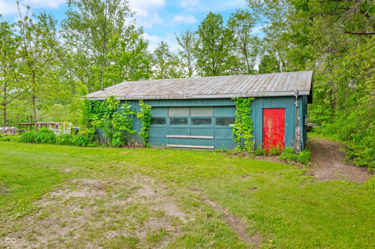 Listing Image 44