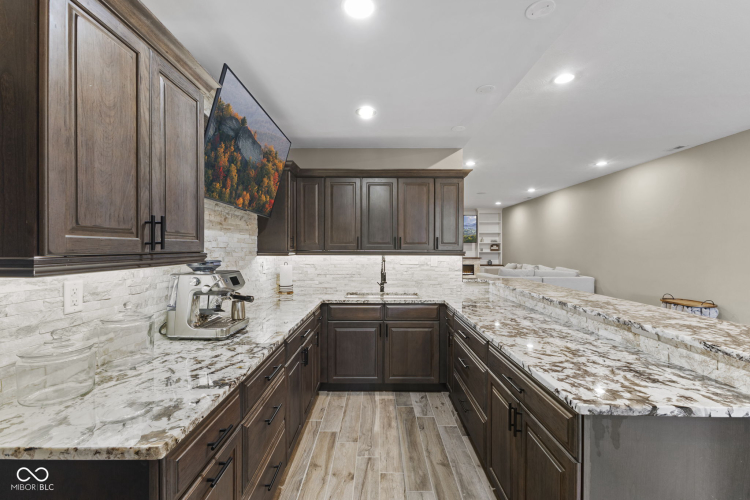 Listing Image 55